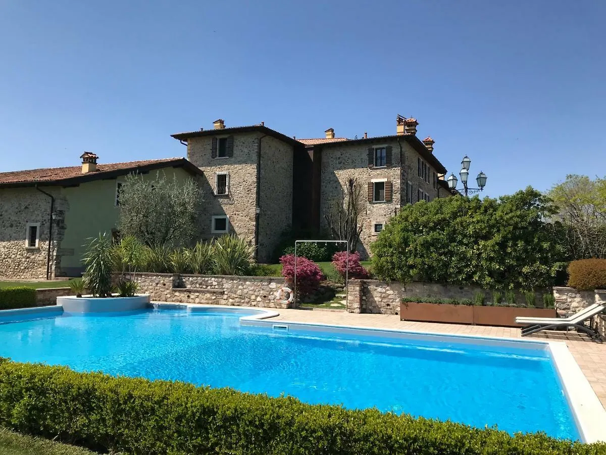 Agriturismo Macesina contacts